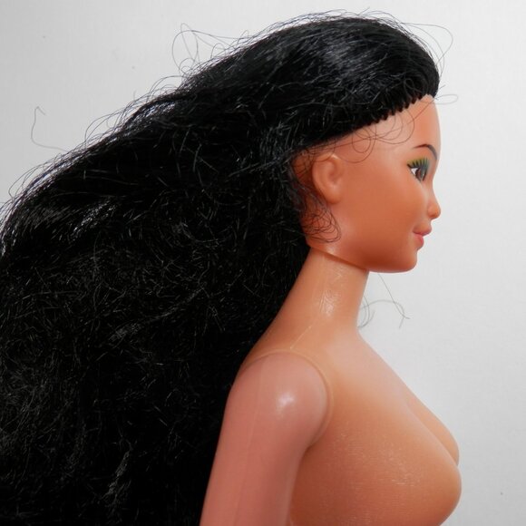 Vtg 1984 Barbie Tropical Miko Doll Green Floral One Shoulder Swimsuit 2056 - Picture 3 of 13